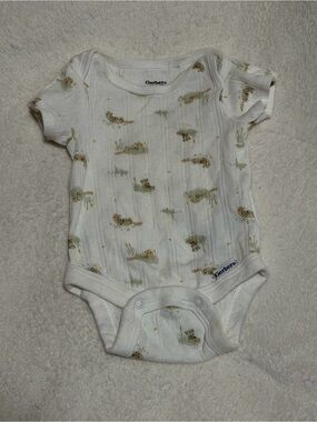 Gerber White Short-Sleeve One-Piece with Green and Tan Animal Print